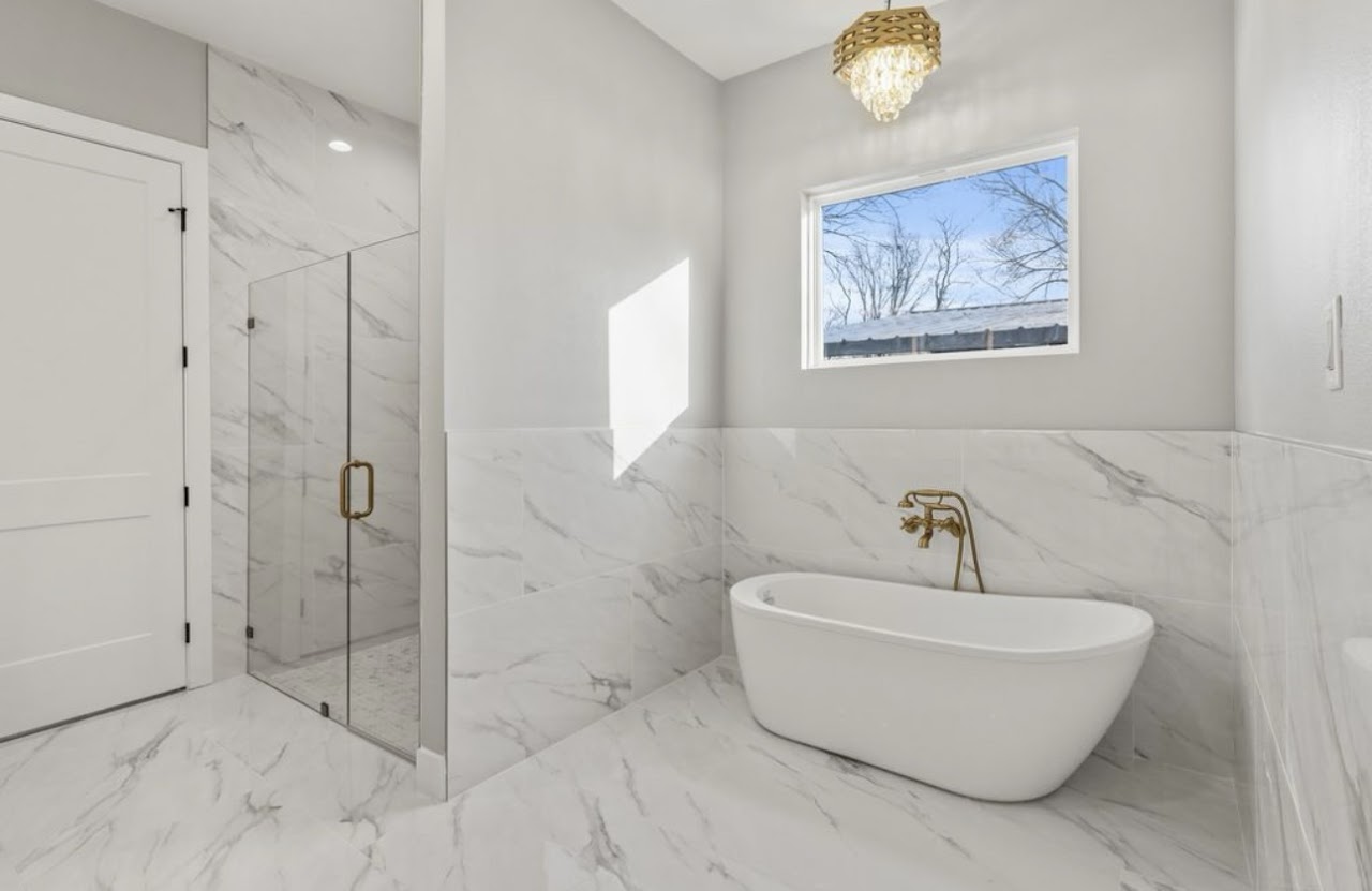 Maybeth Street Residence - Image 4